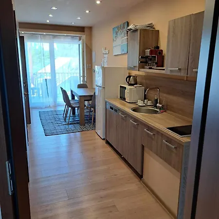 Happy Sun Medences Apartmán *