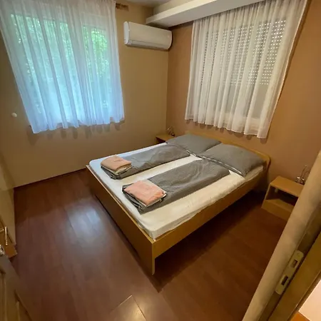 Happy Sun Medences Apartmán