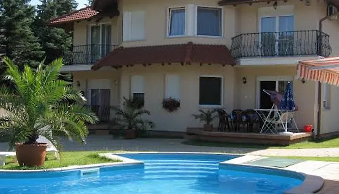Happy Sun Medences Apartament Siófok